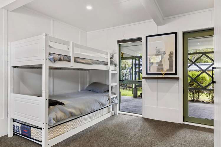 14A Weka Road Waipahihi_23