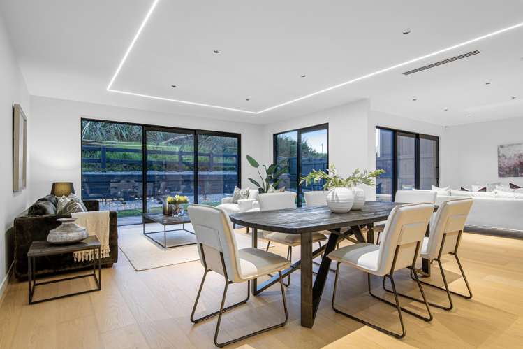 15 Humenga Place Long Bay_8