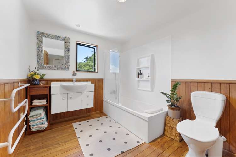 63 Ranfurly Road Feilding_21