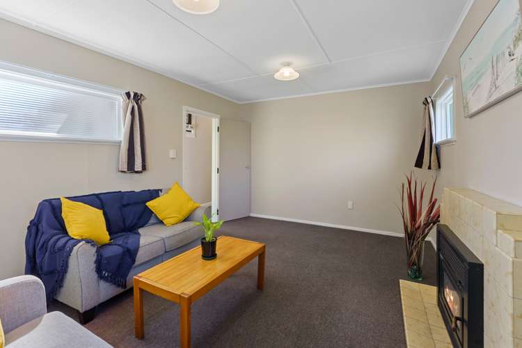 32 Atmore Avenue Otaki_5