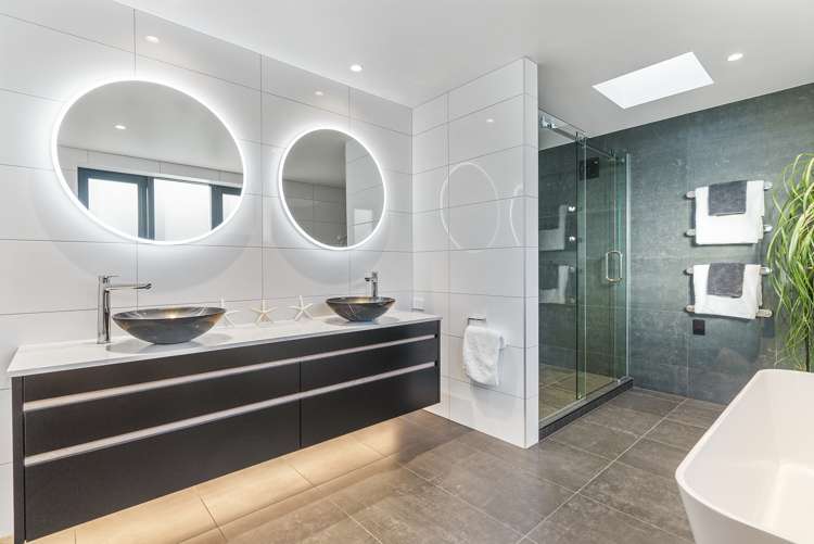 22 Oneills Avenue Takapuna_11