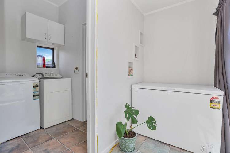 117 Creek Road Allenton_20