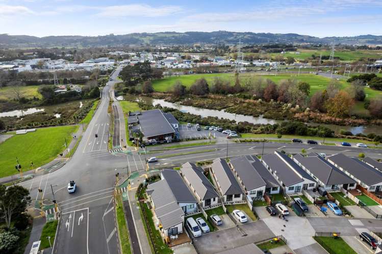 5 Tributary Parade Karaka_15