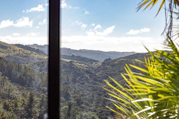 175 Orapiu Road Waiheke Island_16