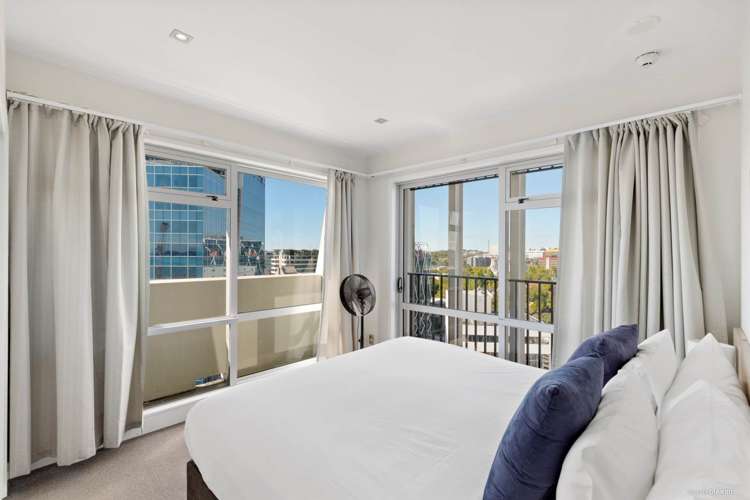 25h/16 Gore Street Auckland Central_5