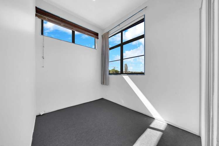 1/42 Holly Street Avondale_12
