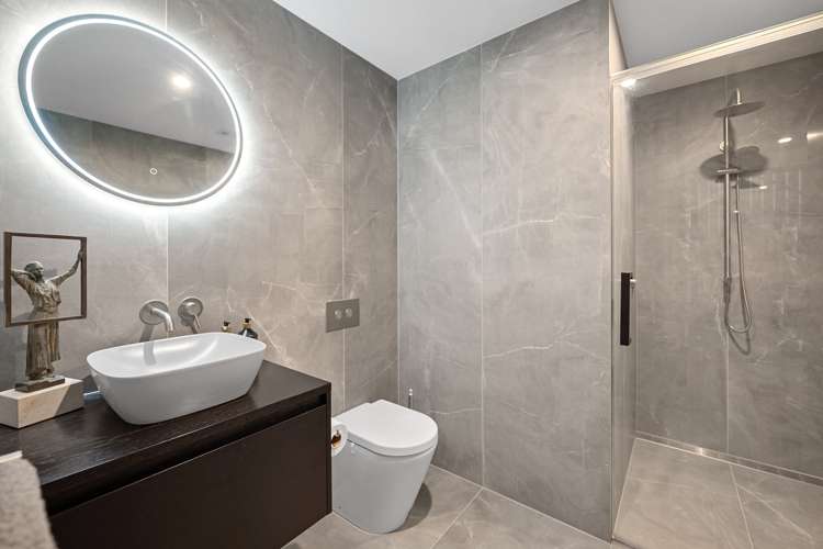 314a Hurstmere Road Takapuna_23