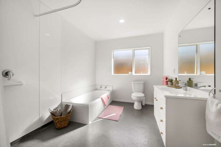 12 Judd Place Orewa_6