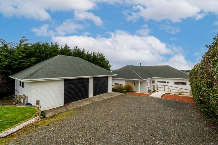 24 Bates Street Riverton_23