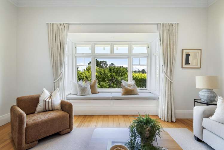 7B North Avenue Narrow Neck_16