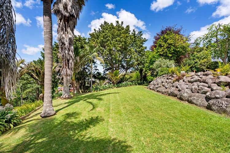 8 High Oaks Way Avenues_23