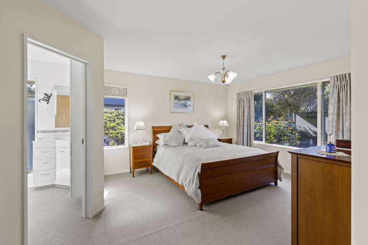 36 Farnswood Place Redwood_13