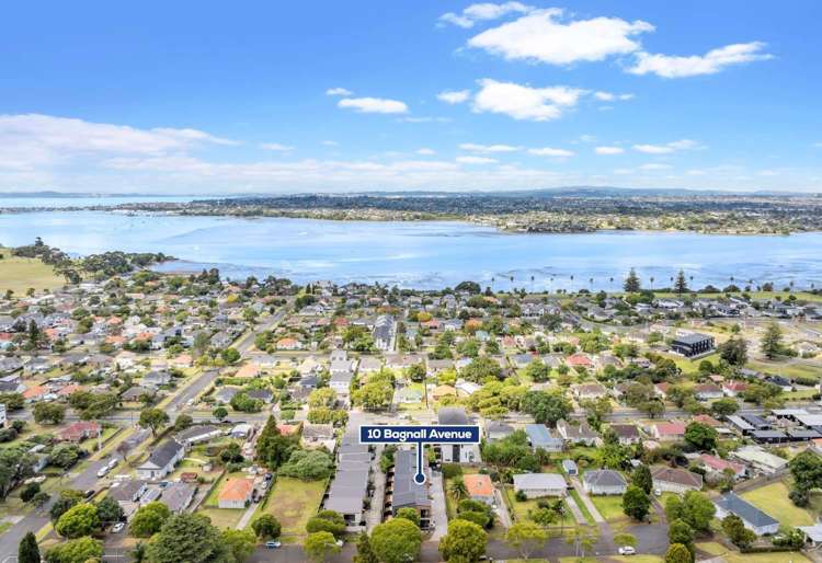 C/10 Bagnall Avenue Pt England_13