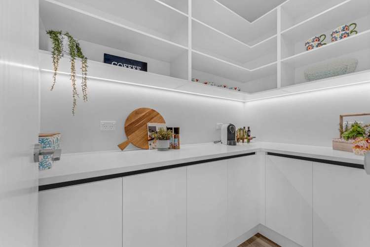 27 Korowhiti Road Clarks Beach_6