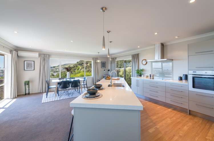 28 Ballard Drive Stoke_13