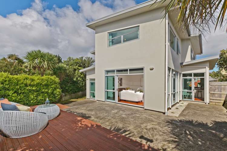 64 Medallion Drive Oteha_16