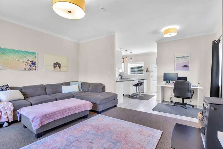 11 Ludlam Street Featherston_8