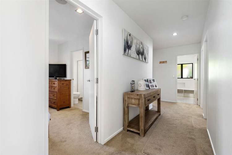 16b Charmaine Road Torbay_15