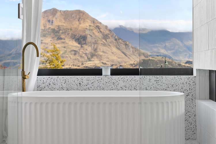 34 Minaret Ridge Wanaka_15
