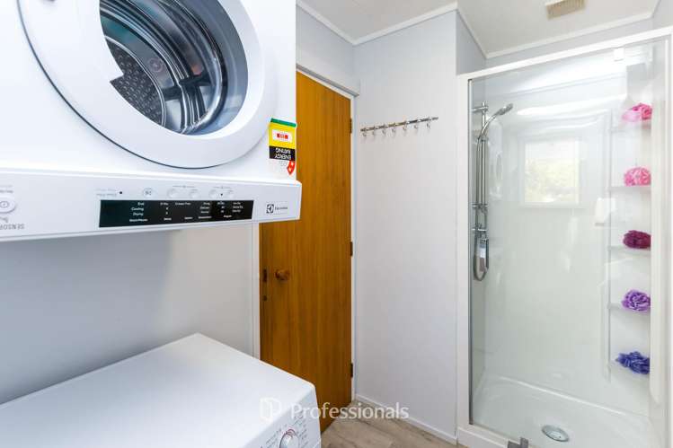 17 Beryl Grove Birchville_19