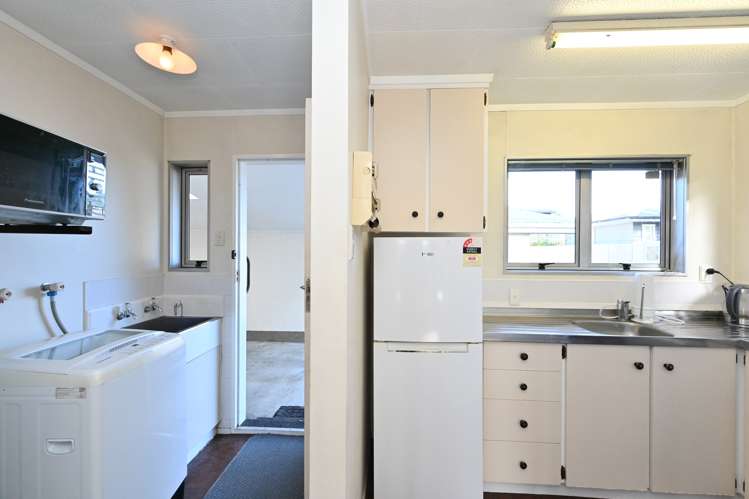 22a Addison Street Onekawa_9