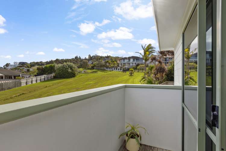 26 Waldorf Crescent Orewa_11