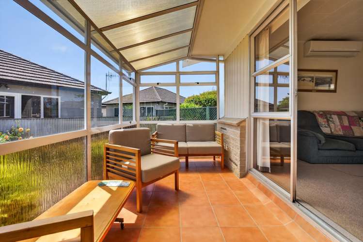 13A Bowling Road Greenmeadows_6