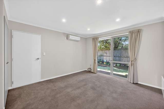 1/690 Ferry Road Woolston_3