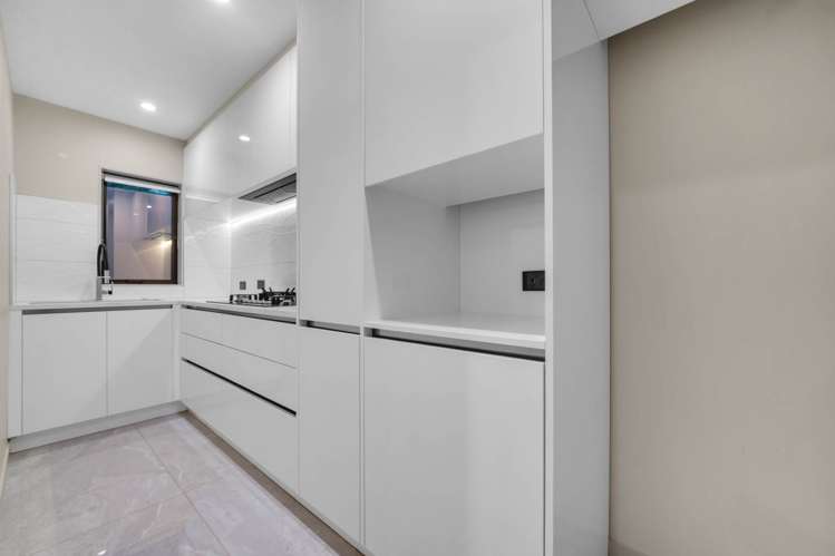 6 Arataki Views Way Glen Eden_10