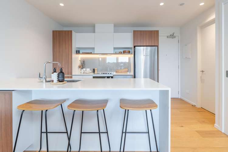 3/11 Spring Street_1