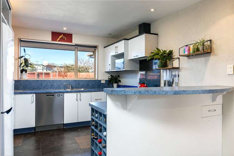 15 Burleigh Road Redwoodtown_9