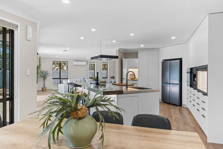 25b Dolphin Parade Bell Block_12