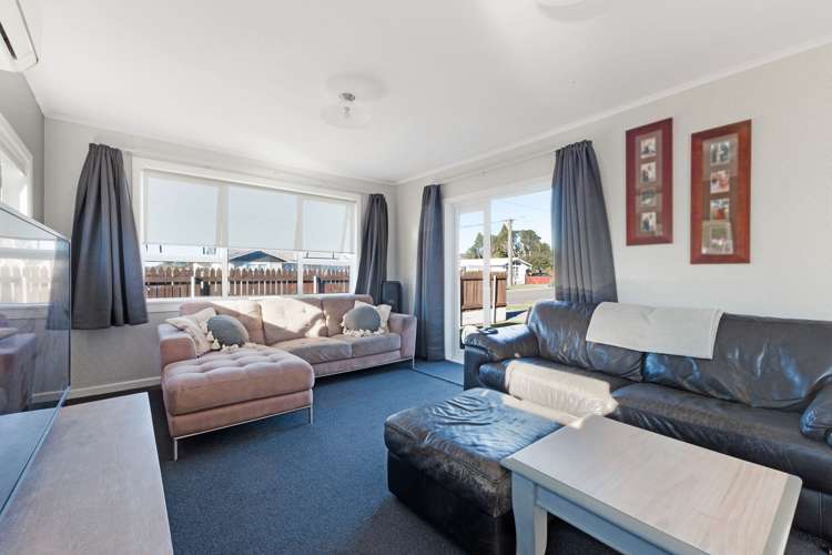 22 Brookes Terrace Waitara_11