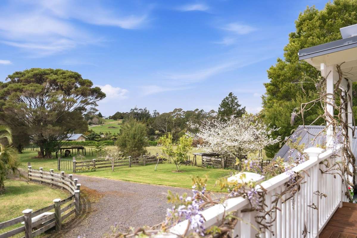 25 Caprine Road_1