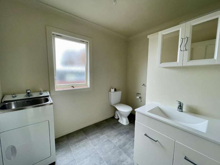 2/1028 Fitzroy Avenue 10487_7