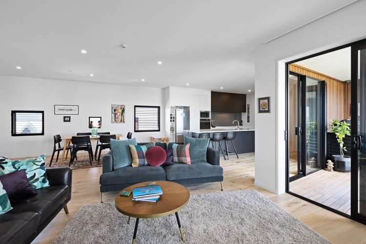 3/85 Bomb Point Drive Hobsonville_5