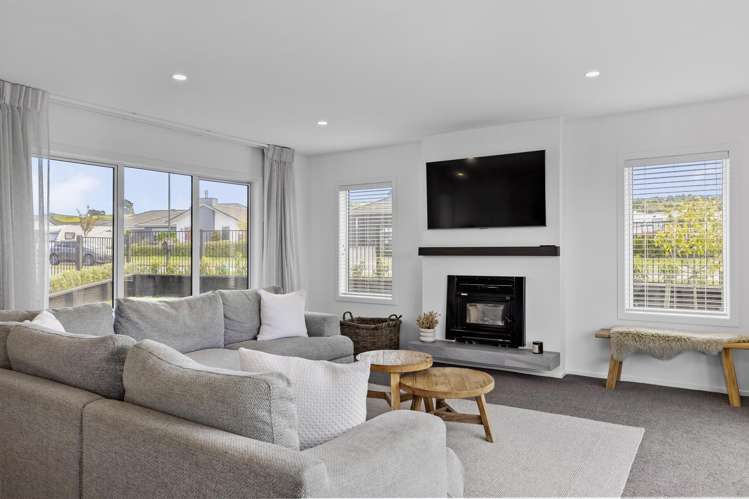 1 Mayfly Grove Nukuhau_5