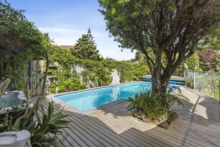 8 Maygrove Drive Orewa_16