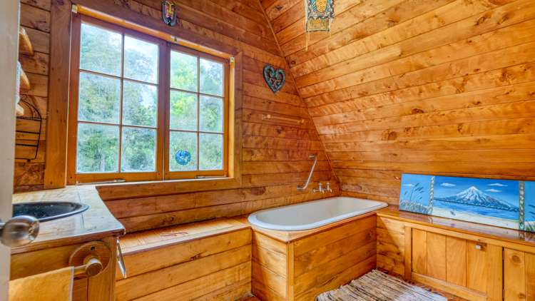 243 Creamery Road Kohukohu_27