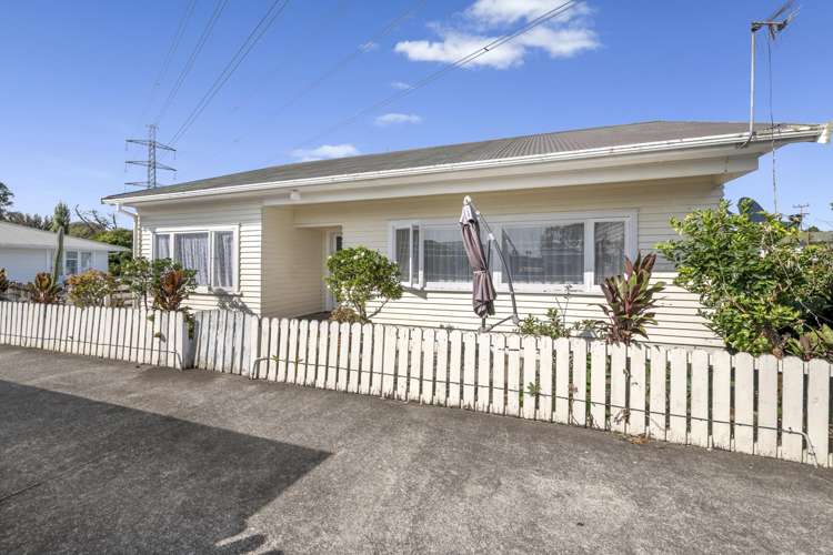 3B Fulton Crescent Otara_1
