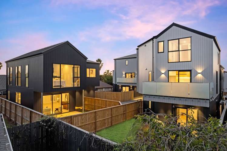 30 Tomintoul Place Highland Park_16