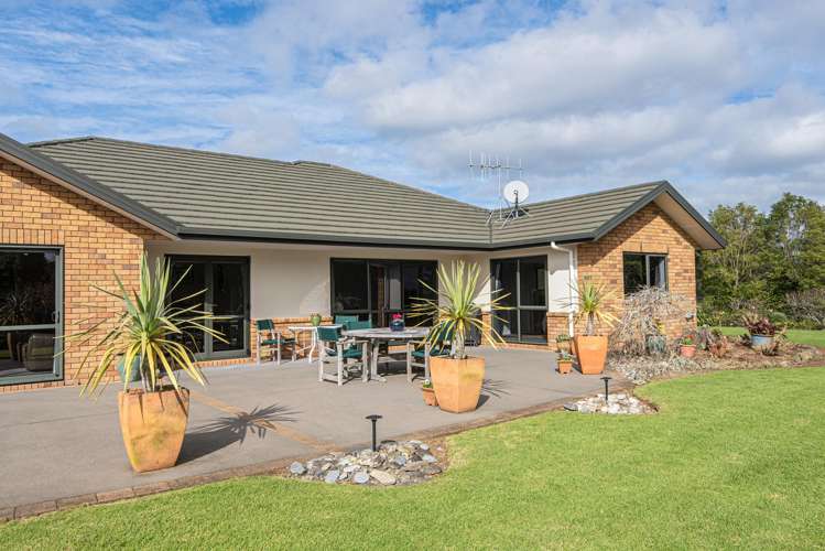 196 Church Road Kamo_14