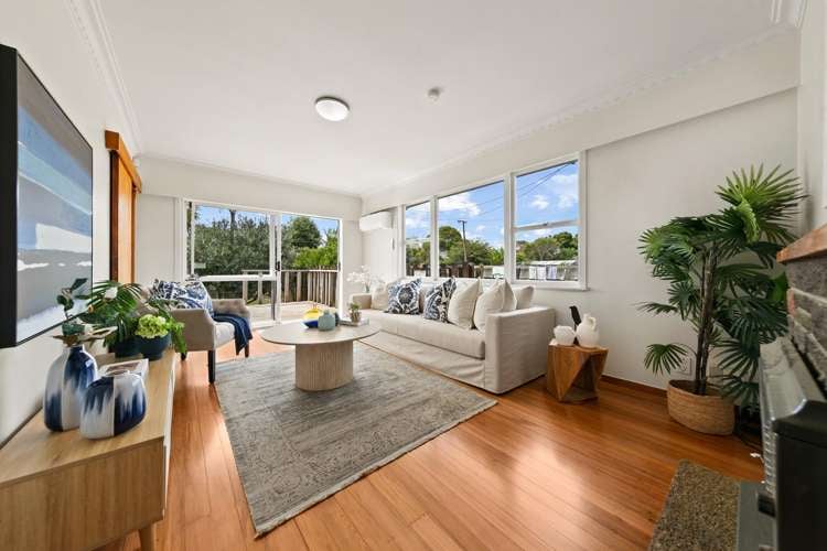 137 Henderson Valley Road Henderson_2