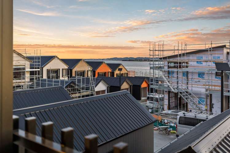 56 Picnic Point  Road Hobsonville_12