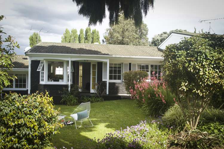 2/45a Asquith Avenue Mount Albert_14