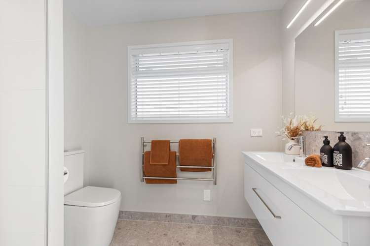 312 Levers Road Matua_13