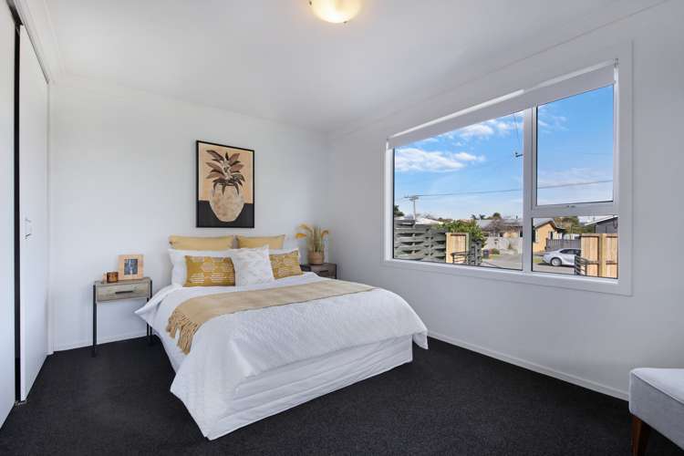 157 Pine Avenue South New Brighton_11