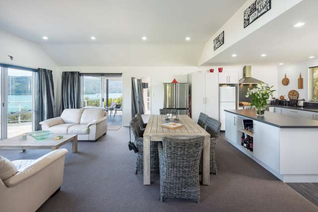 16 Lawrence Road Kenepuru Sound_3