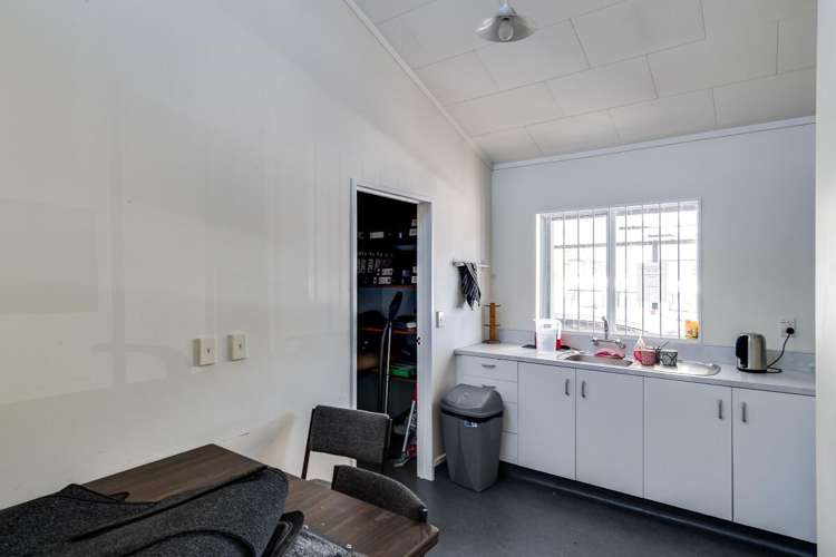 718 Heretaunga Street West Hastings Saint Leonards_10