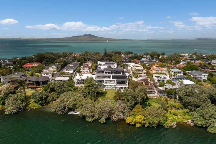10/258 Hurstmere Road Takapuna_24